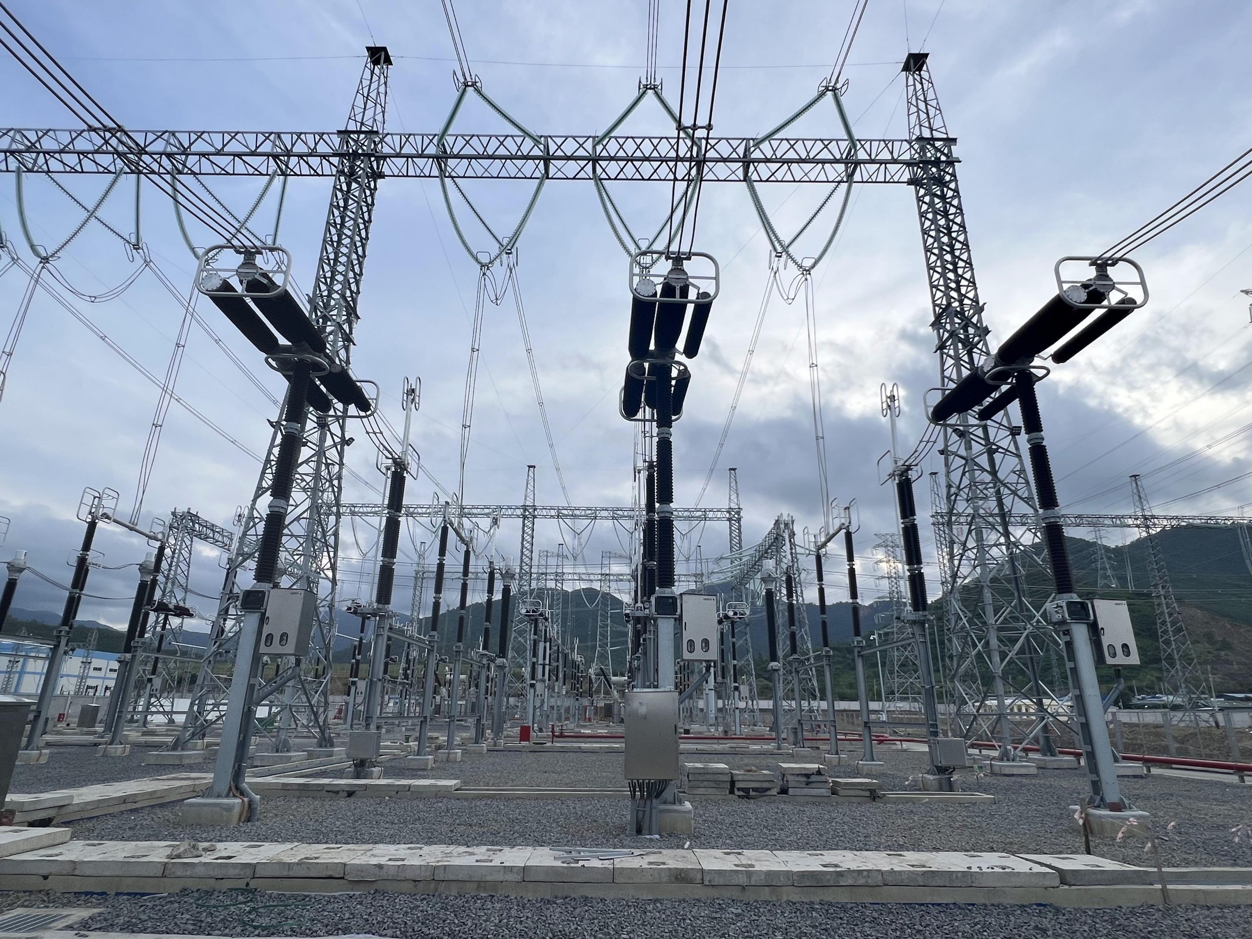 VAN PHONG 1 BOT THERMAL POWER PLANT AND 110kV & 500kV SUBSTATION